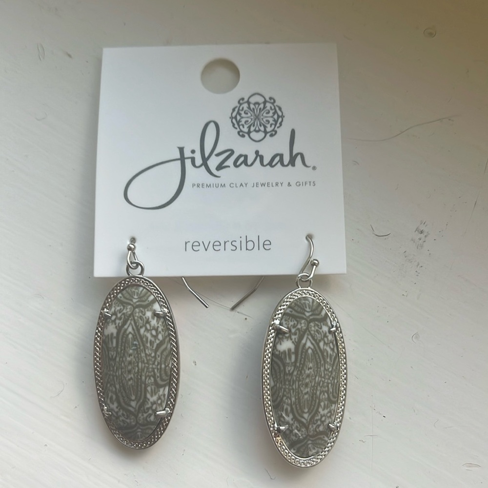 Two sided earrings